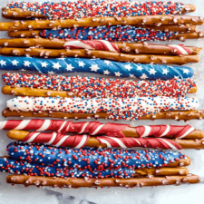 4th of July Patriotic Pretzel Rods