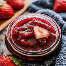 Sweet and Tangy Strawberry Rhubarb Jam