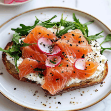 Easy Cottage Cheese Smoked Salmon Toast